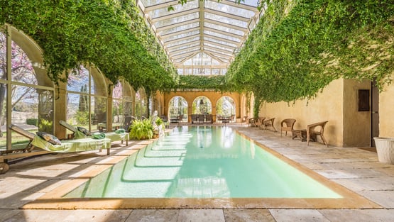 Villa Château de Lusannes, Rental in Provence