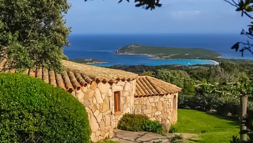 Villa Yana, Location à Corse